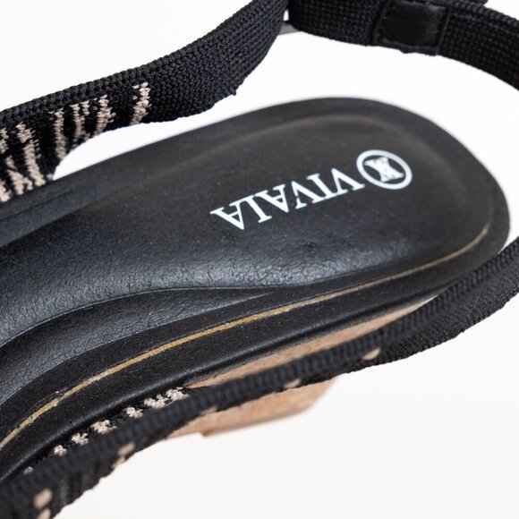 Almond-Toe Tamia Slingback Wedge Pro Black Crochet - Picture 14 of 16